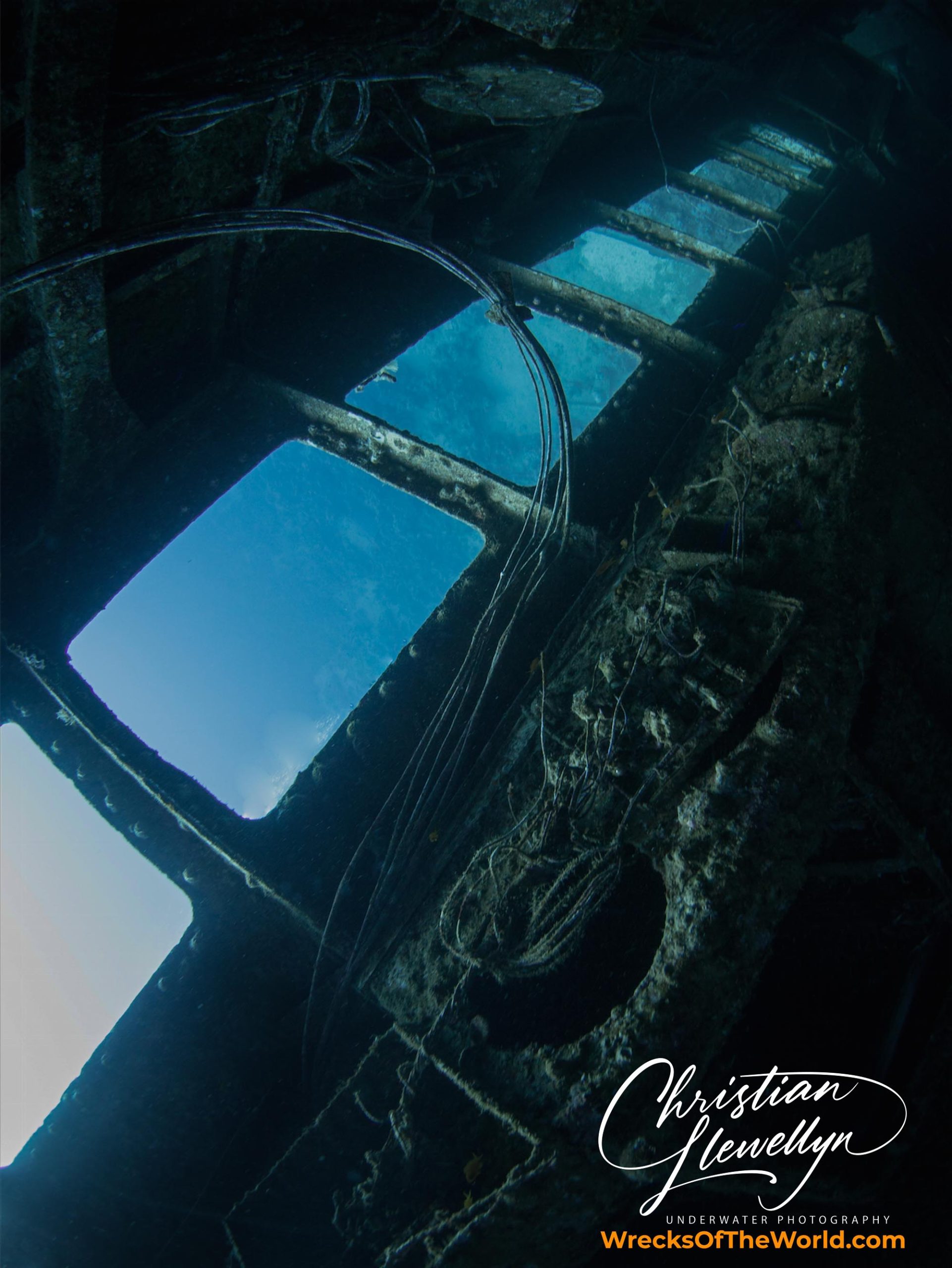 Salem_Express_Wreck_Dive
